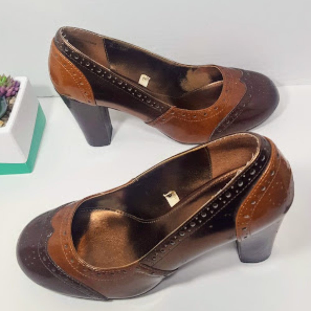 Wingtip Chunky Retro Brown Heels Shoes sz 8